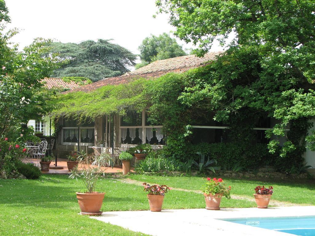 Domaine De Bassibe Bed & Breakfast Ségos Екстериор снимка